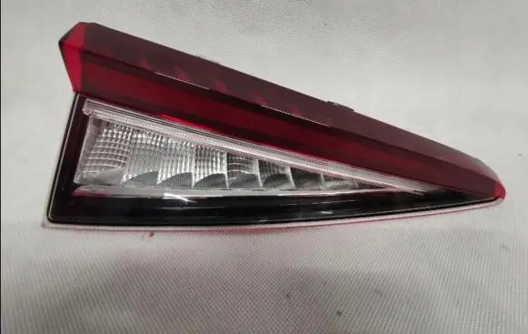 Skoda Enyaq iV Tailgate rear/tail lights