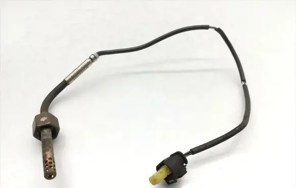 Mercedes-Benz Sprinter W901 W902 W903 W904 Lambda probe sensor A0051534128