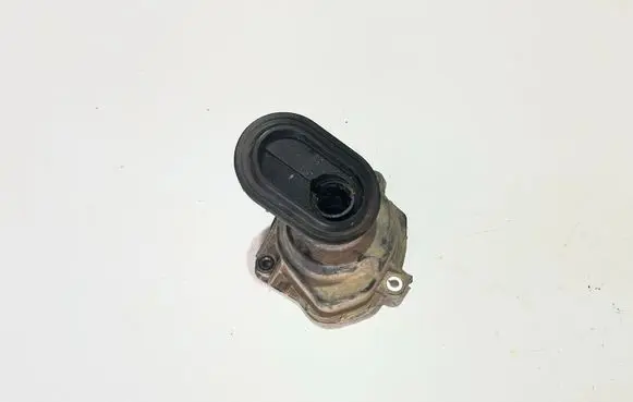 Volkswagen PASSAT B8 Steering column damper