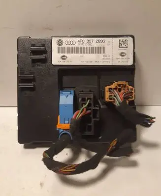 Audi A6 S6 C6 4F Light module LCM 4F0907289G 4F0910289G