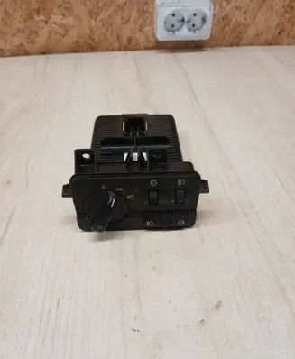 Light switch
