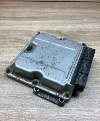 Renault Laguna II Engine control unit/module ECU HOM8200048297 0281010297