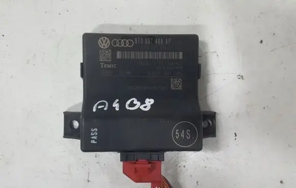 Audi A4 S4 B8 8K Gateway control module 8T0907468AF