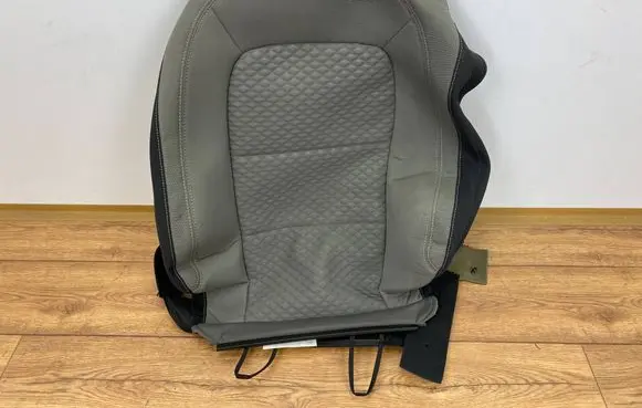 Ford Escape IV Front passenger seat PASAOPARESCA