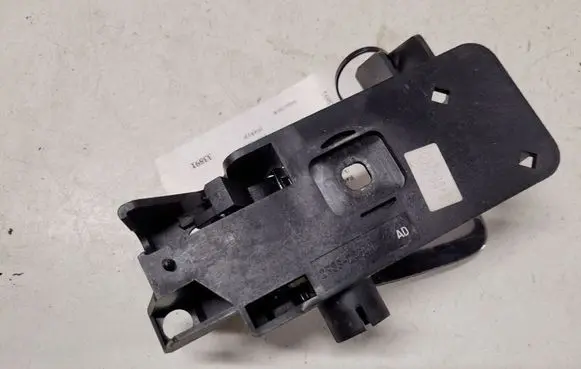 Jaguar S-Type Front door interior handle 2R8322600AD