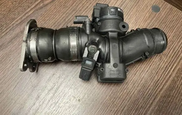 Citroen Berlingo Throttle valve 25365221 9651559280