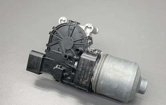Ford Fiesta Wiper motor 0390241574 8A6117B571AB