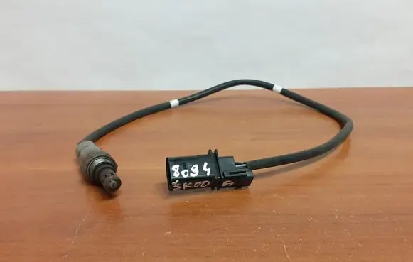 Skoda Superb B6 (3T) Lambda probe sensor 04L906262 8094