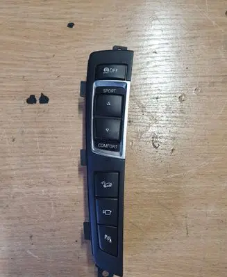 BMW 5 F10 F11 Central console control unit 9202949 10755210 SN140170407