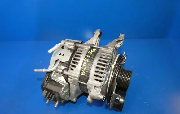 Mercedes-Benz C W205 Generator/alternator A2649062300 0127823915