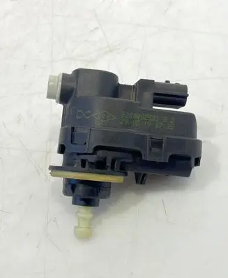 Renault Master II Headlight level adjustment motor 8200402521