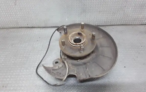 Land Rover Freelander Front wheel hub spindle knuckle