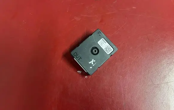 BMW iX Aerial antenna amplifier 9442782