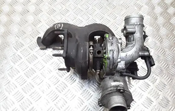 Audi A4 S4 B8 8K Turbo 06h145702l