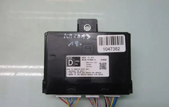 Mazda 3 Other control units/modules B0J8675M0 B0J8675M0D