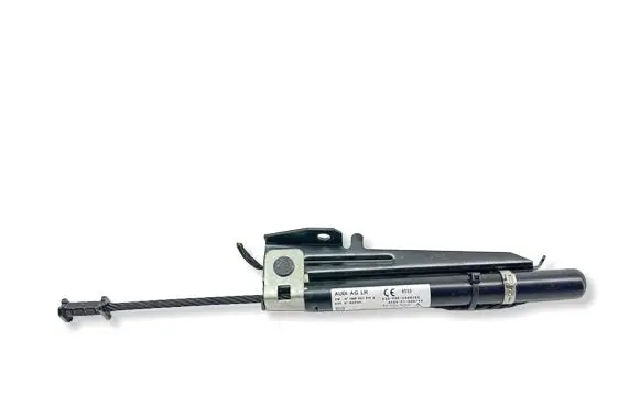 Audi Q7 4M Seat belt adjustment motor 4M0857619A 1048361 0589P1002