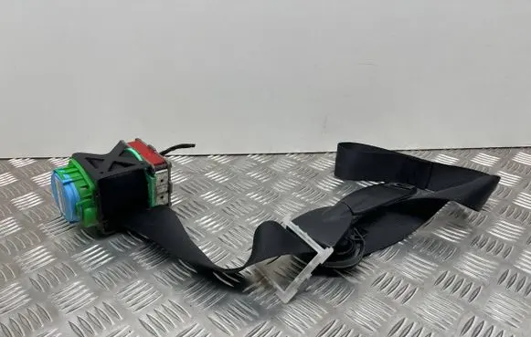 Mercedes-Benz CLC CL203 Front seatbelt A2038601586