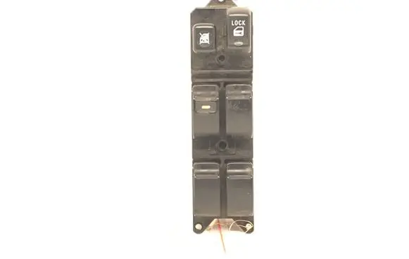 Mitsubishi Lancer VIII Electric window control switch 8608A068