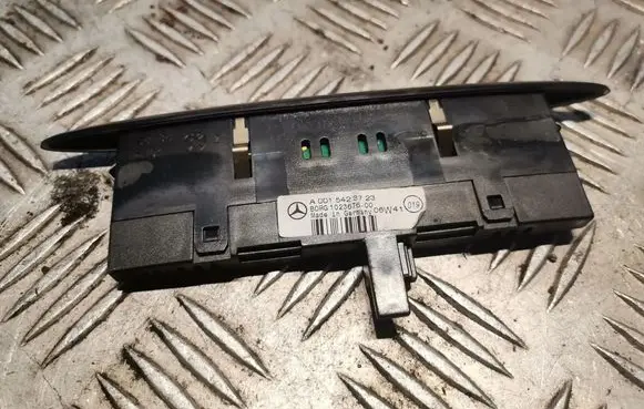 Mercedes-Benz R W251 Parking PDC sensor display screen 0015423723