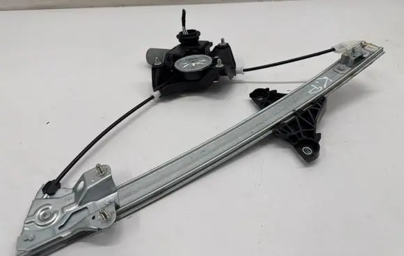 Toyota Yaris Cross Front door window regulator with motor 857200D480 4180031314