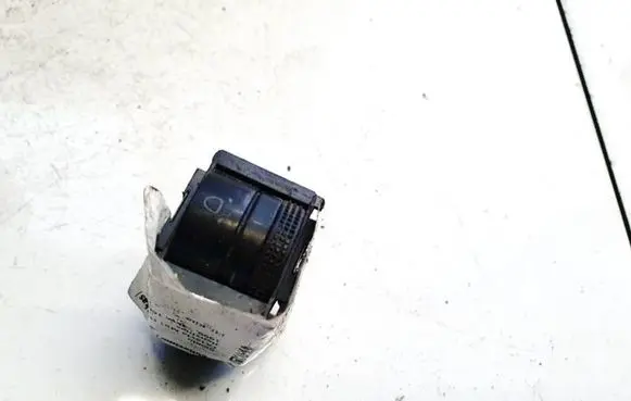 Skoda Octavia Mk1 (1U) Headlight level height control switch 1u0941333c