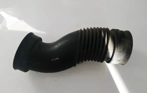 Opel Zafira A Air intake hose/pipe 90560119