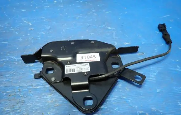 Peugeot 207 CC Convertible roof lock/latch 9680079380