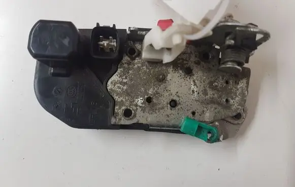 Chrysler 300 - 300C Rear door lock