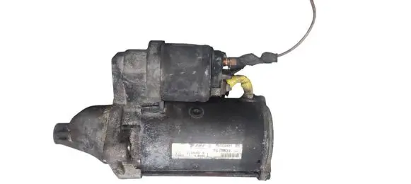 Opel Astra H Starter motor 55564491