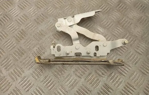 Mercedes-Benz CLS C218 X218 Engine bonnet/hood hinges A2048800828