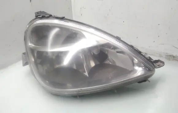 Mercedes-Benz A W168 Headlight/headlamp A1688201861
