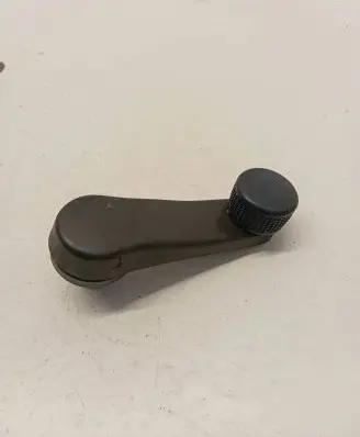 Volkswagen Transporter - Caravelle T4 Front door window winding handle 3A0837581B PAGF30