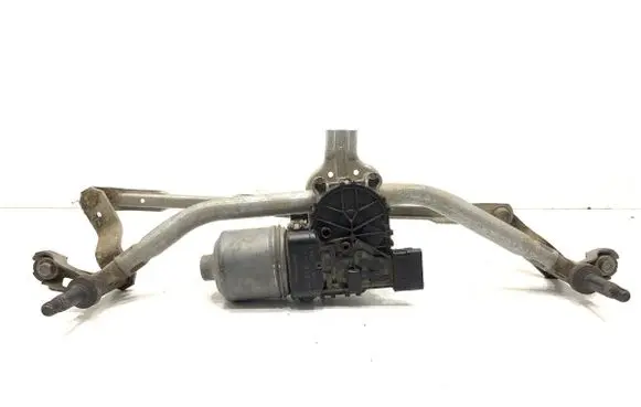 Front wiper linkage and motor