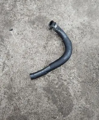 Volvo V70 Engine coolant pipe/hose 9475847 1385102