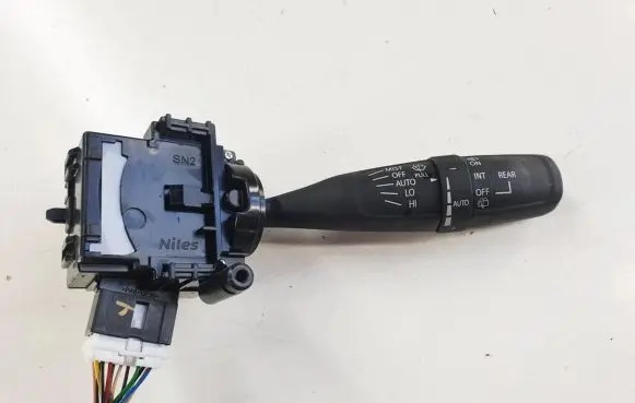 Suzuki SX4 S-Cross Wiper turn signal indicator stalk/switch
