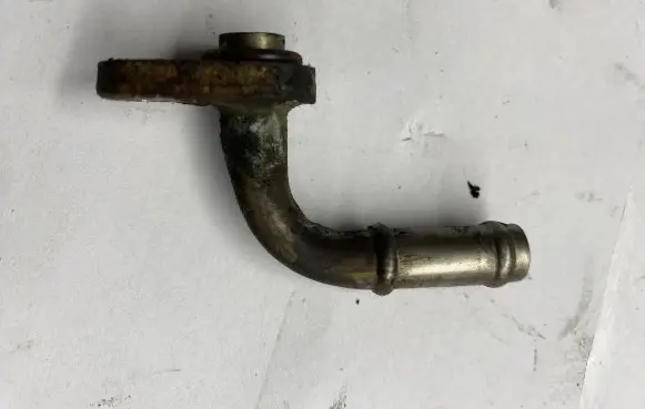 Brake vacuum hose/pipe
