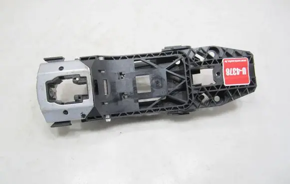 Volkswagen T-Cross Front door exterior handle/bracket 5N0837885H 120322309