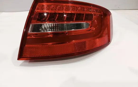 Audi A4 S4 B8 8K Rear/tail lights 8K9945096D 270214R