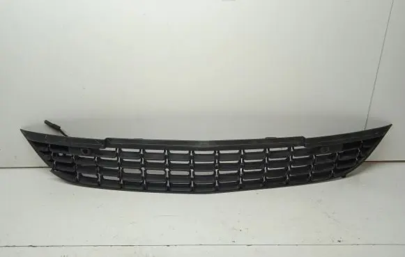 Opel Astra J Front bumper lower grill 13294276