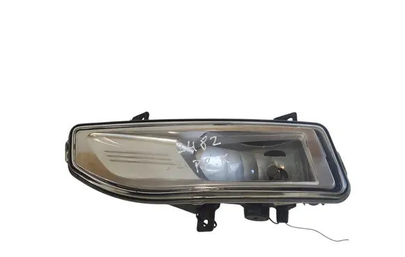 Nissan Leaf II (ZE1) Front fog light 90078636