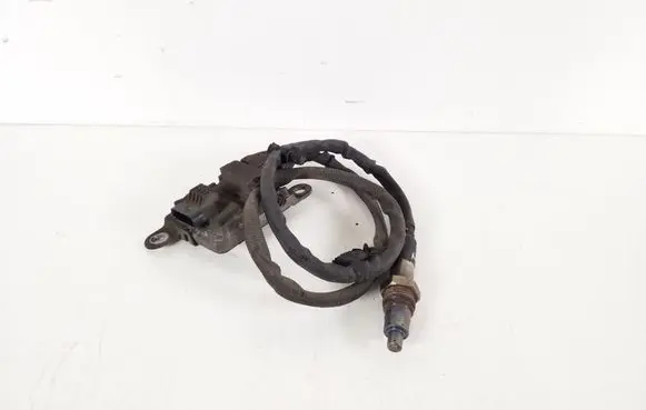 Mercedes-Benz X-class W470 Lambda probe sensor A0009058409