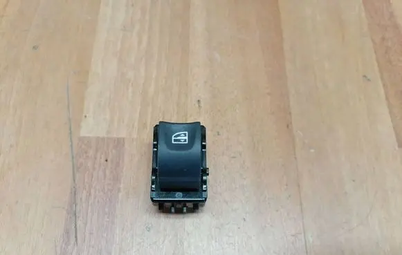 Renault Scenic III - Grand scenic III Electric window control switch 254010003R 9196131