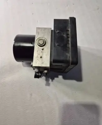 Volvo V50 ABS Pump 00001251F0 30742665AA 10096004253