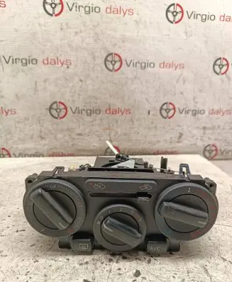 Nissan Juke I F15 Climate control unit 2751000b21 C5S12997