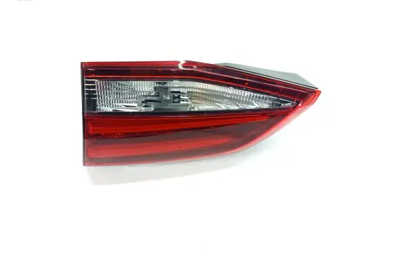 Tailgate rear/tail lights