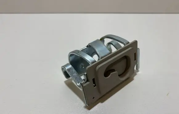 Other sill/pillar trim element