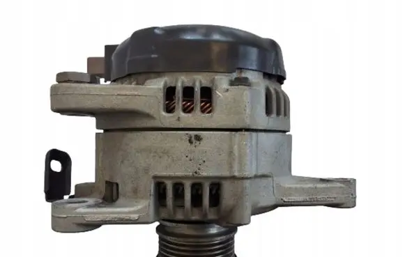 KIA Sportage Generator/alternator 373002A700