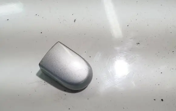 Nissan Tiida C11 Loading door cover/cap 