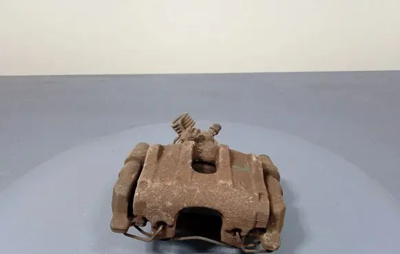 Ford Focus C-MAX Rear brake caliper