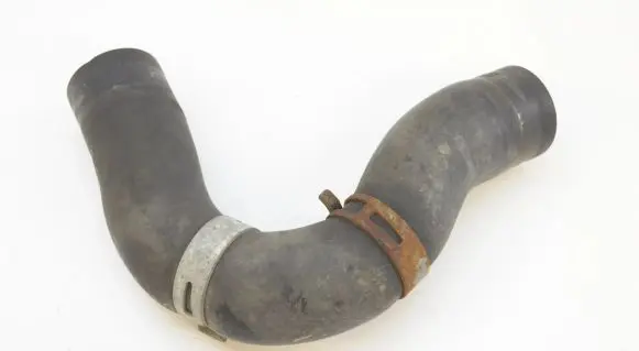 Subaru Forester SH Engine coolant pipe/hose